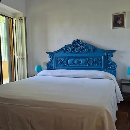 Agriturismofaucci Lantgård Casa Alzi