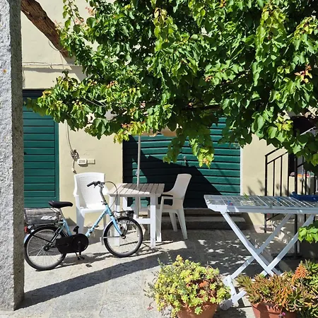 Agriturismofaucci Lantgård Casa Alzi